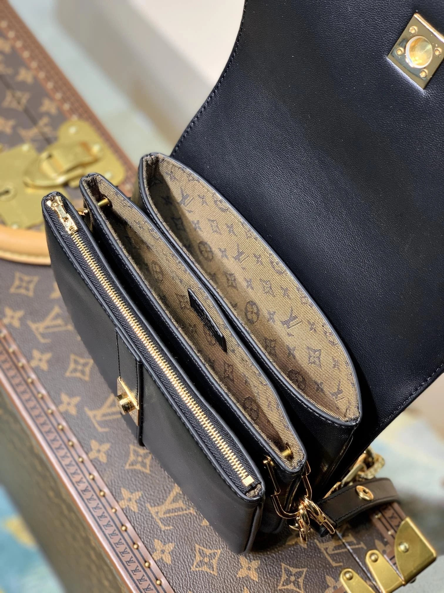 LV RENDEZ-VOUS M57743