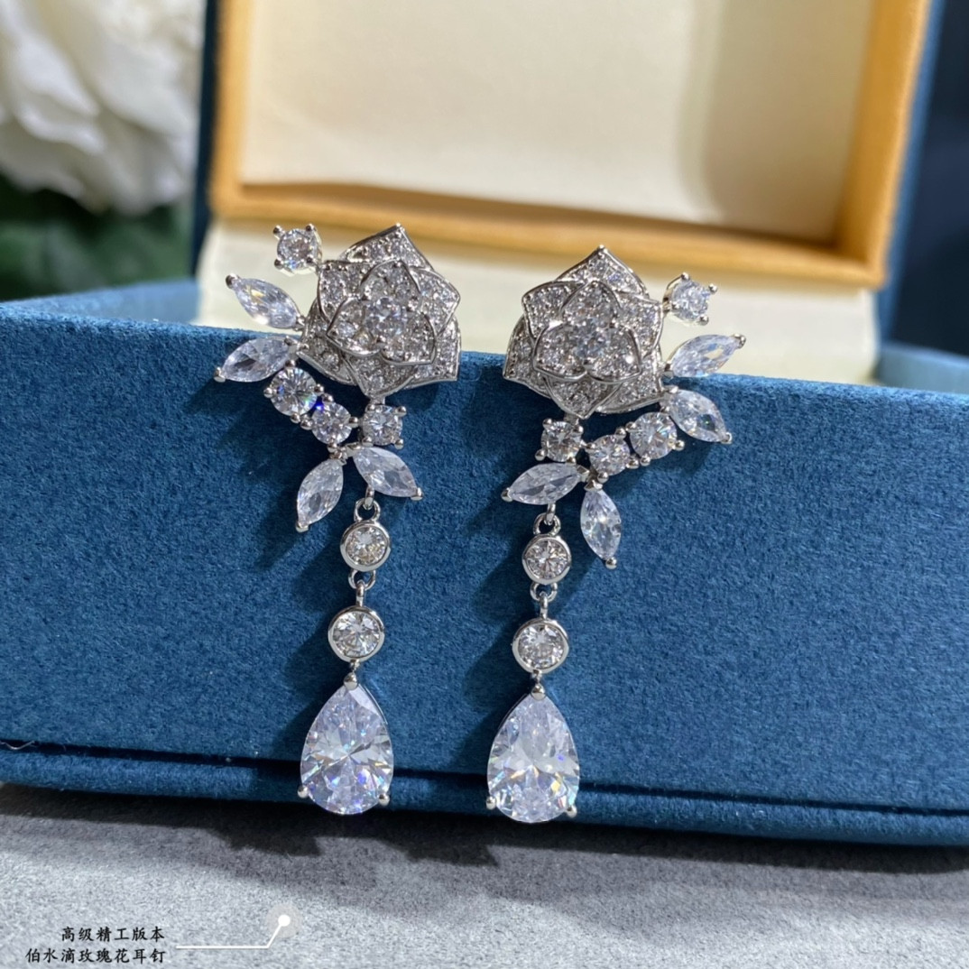P1aget teardrop rose earrings