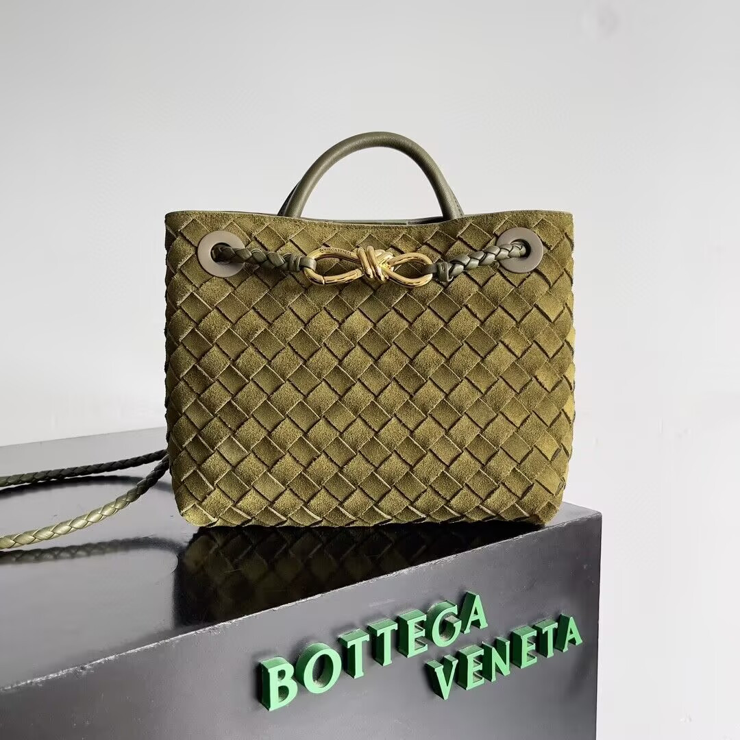 bo*te*ga Ve*ne*ta small andiamo 25x22x10.5cm