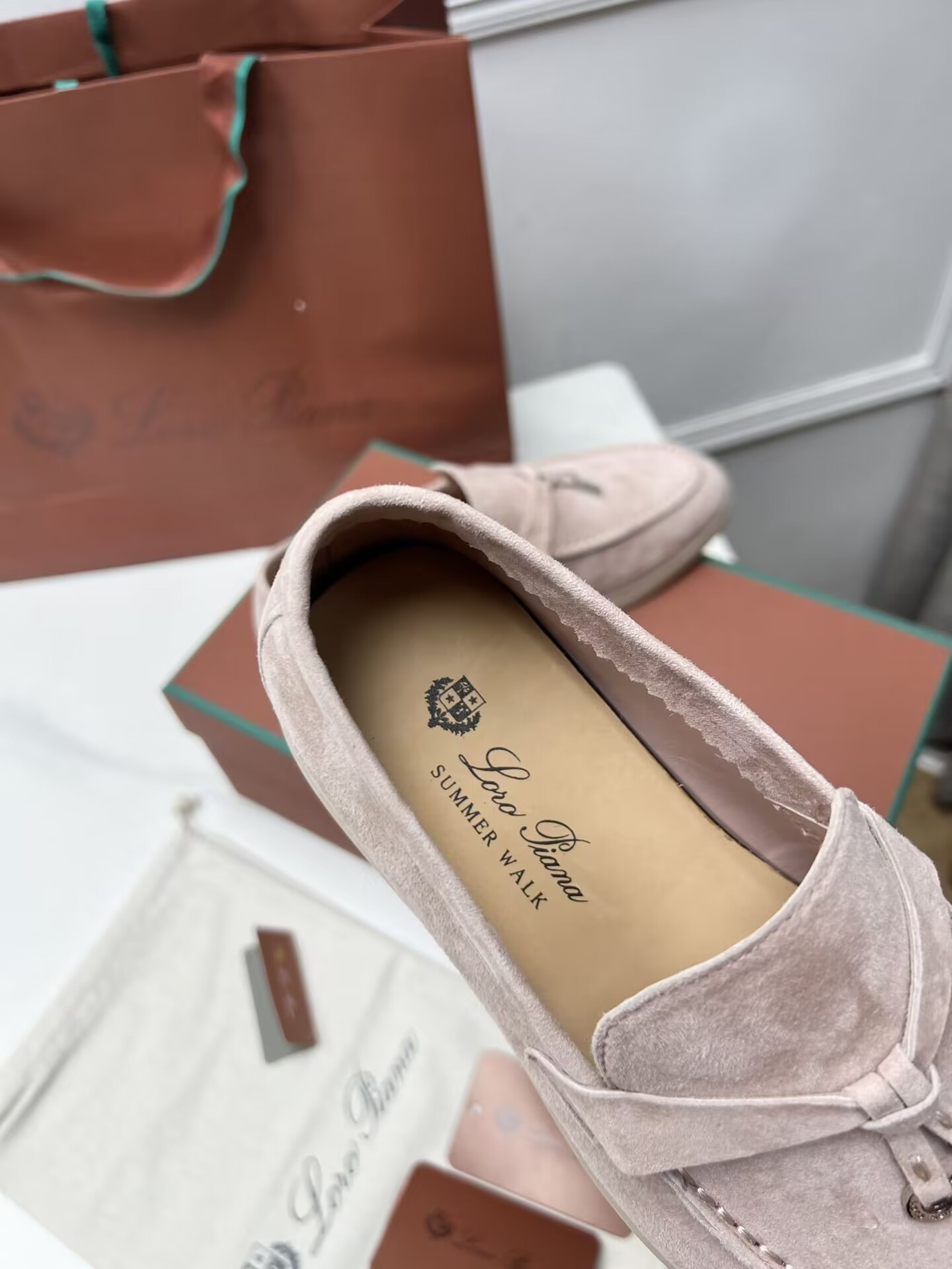 ua L**o p*ana summer charms walk loafers