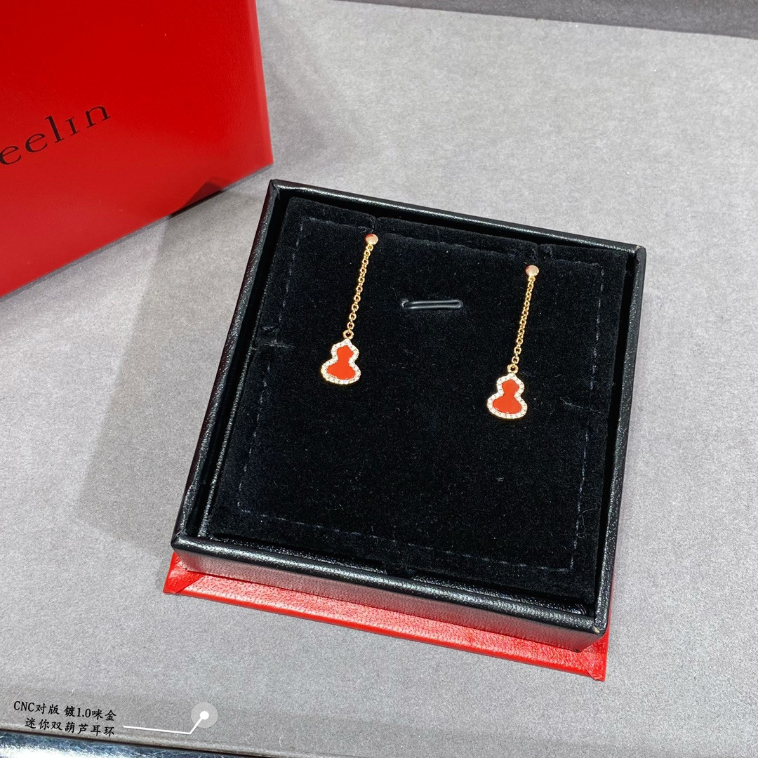 Qee1in mini gourd earrings