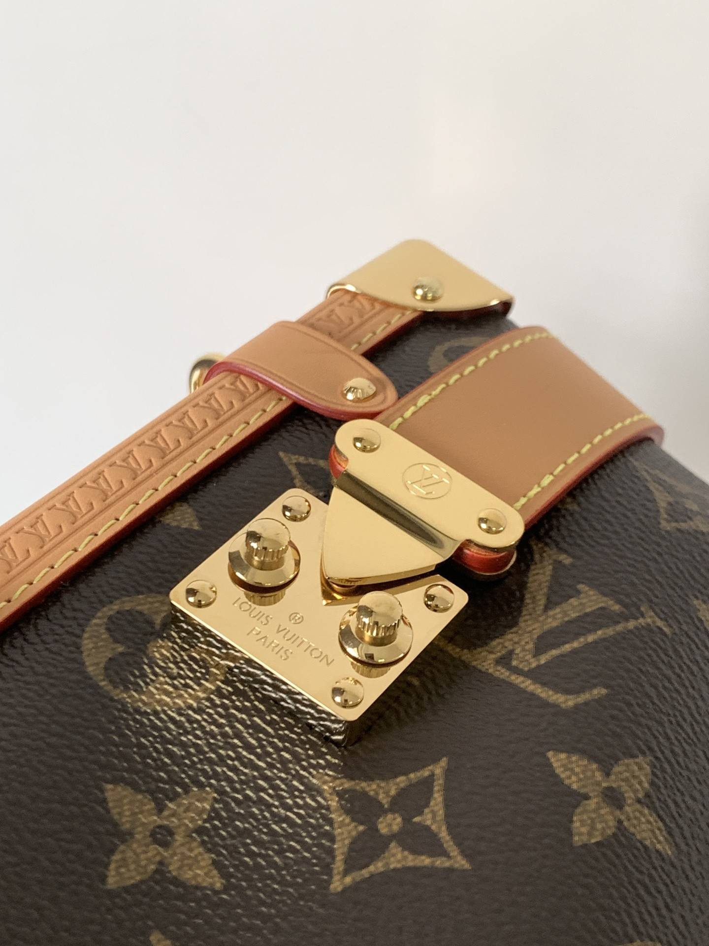 LV Side Trunk GM M14513 20x10x30cm