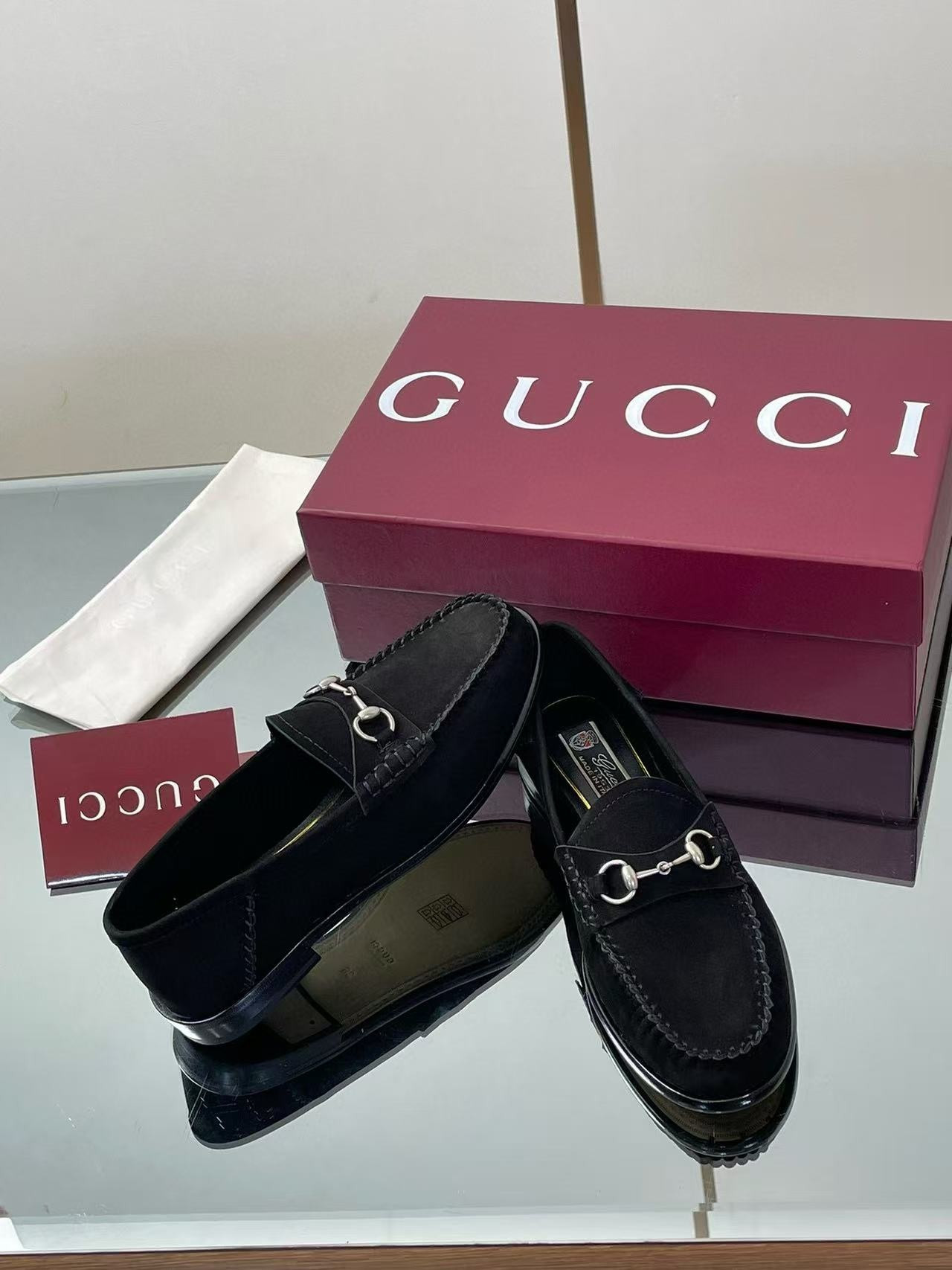 ua G*u*i gigi loafer