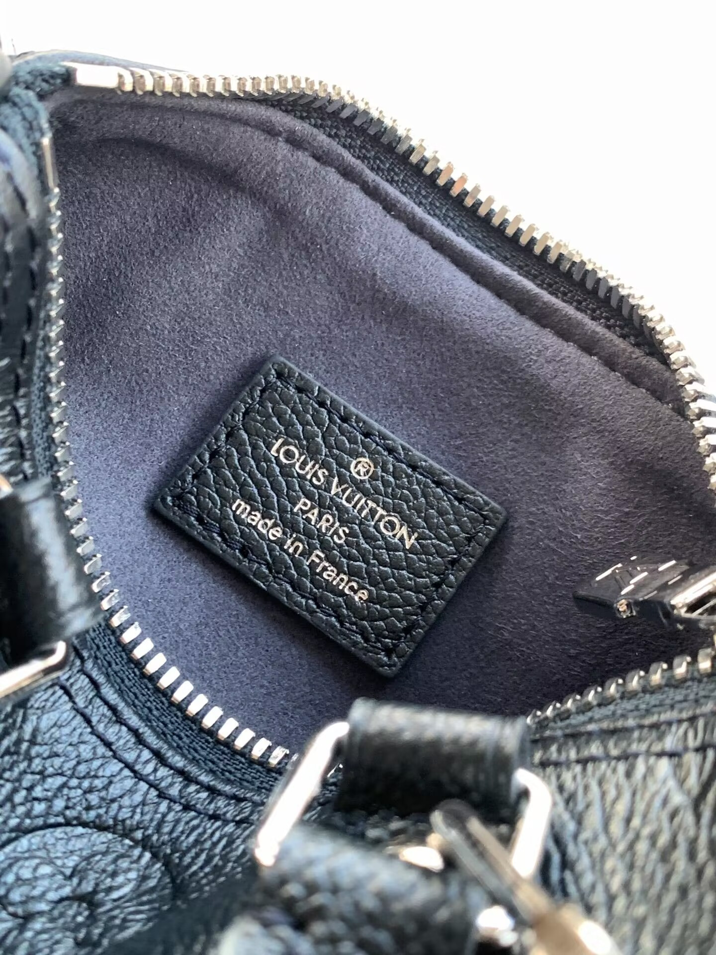 LV Nano Speedy Bag M26510 16x10x7.5cm