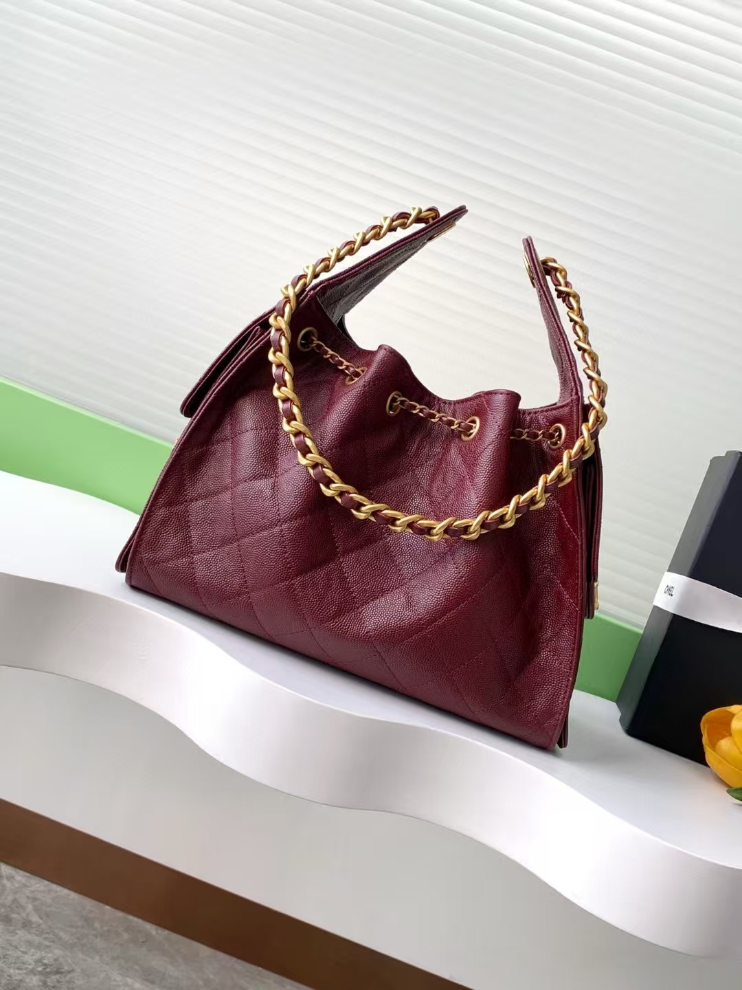 Ch*el 25c bucket bag 26x30x14cm