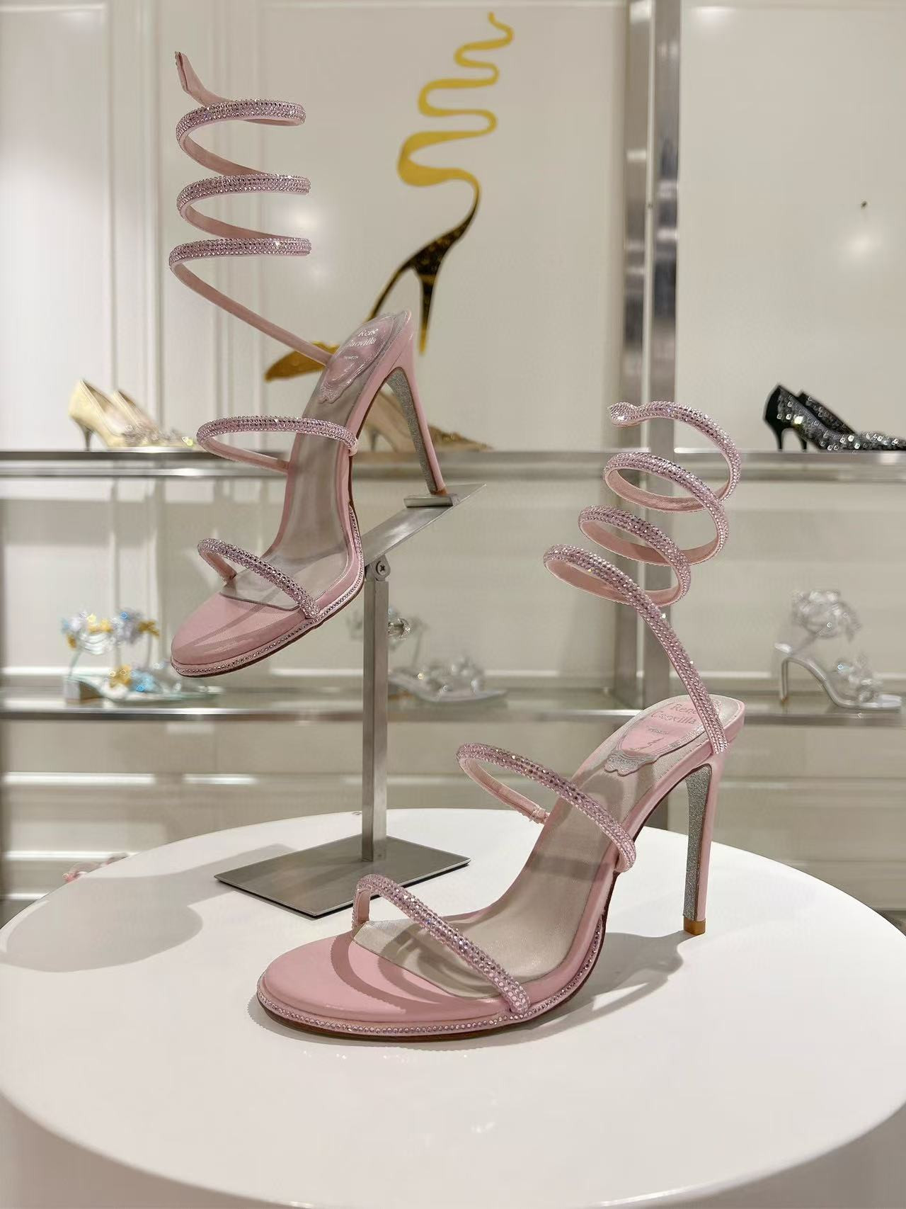 ua renÉ Ca0v1LLa cleo pumps sandals 95mm