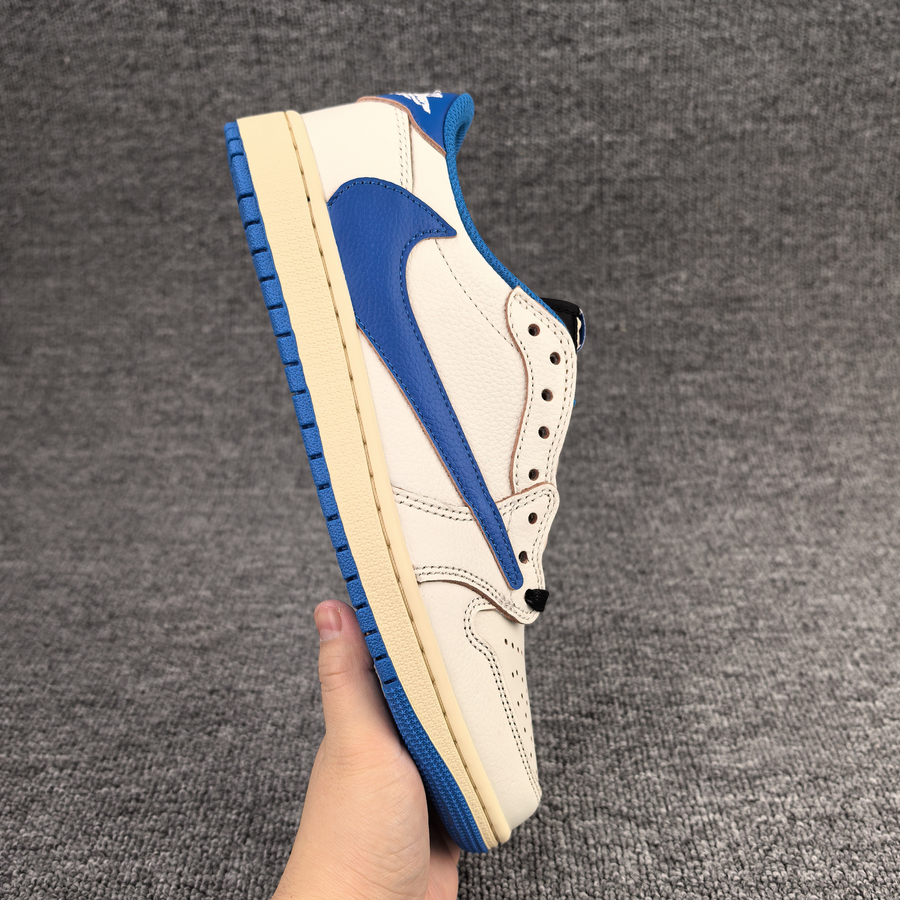 UA Air Jordan 1 Retro Low OG SP Fragment x Travis Scott Sail Military Blue