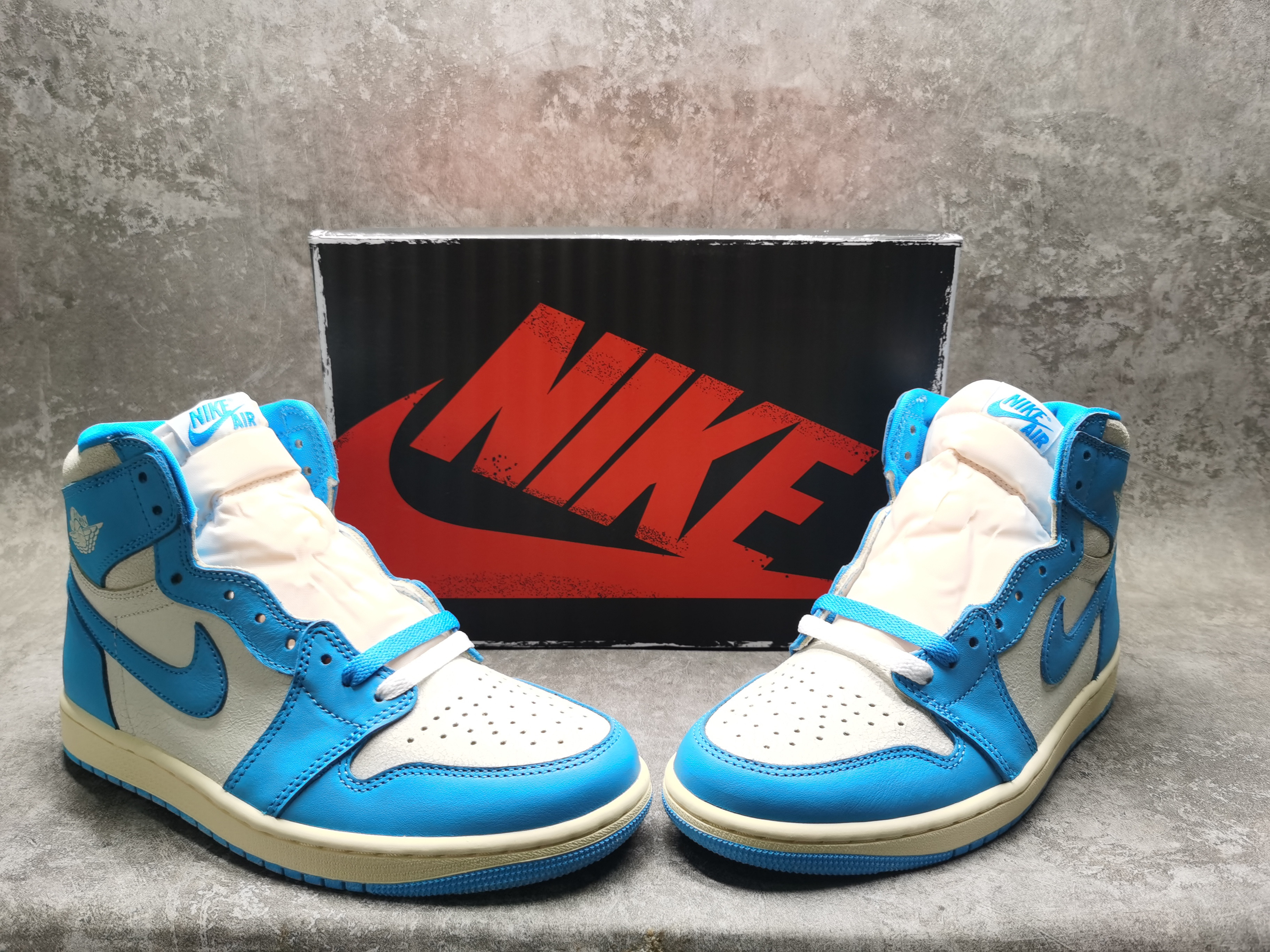 UA Jordan 1 Retro High OG