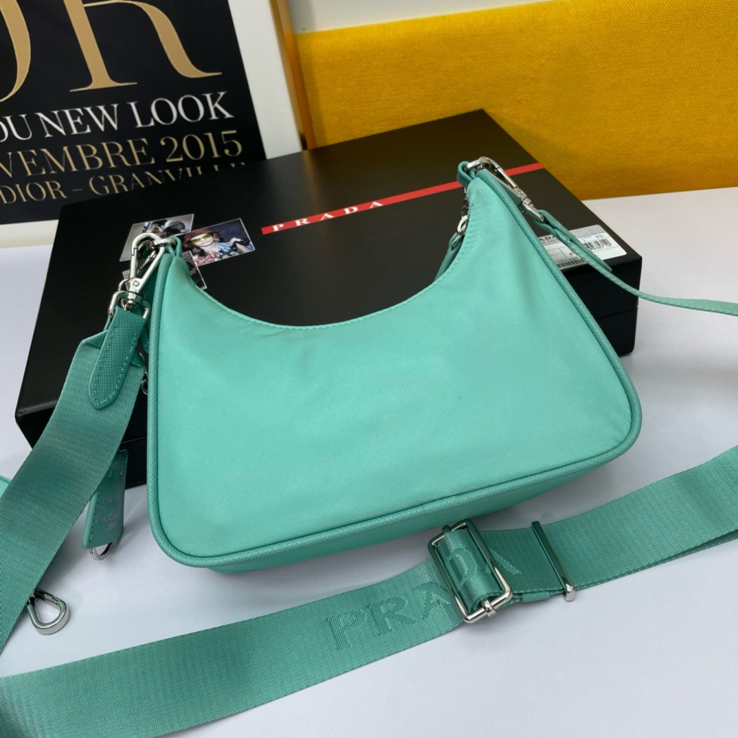 Pra*a re-edition 2005 re-nylon bag dark green