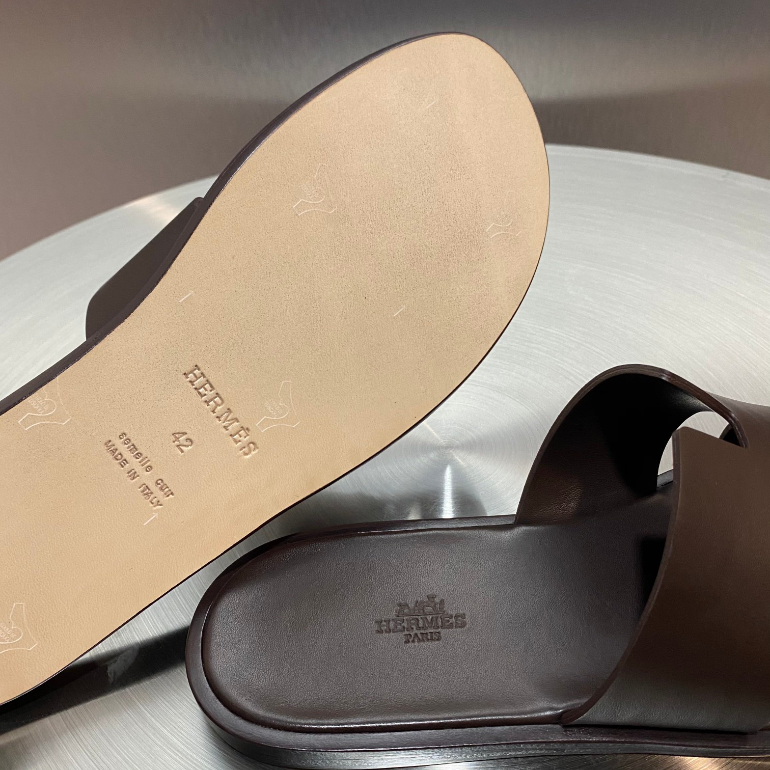 ua H**mes izmir sandal