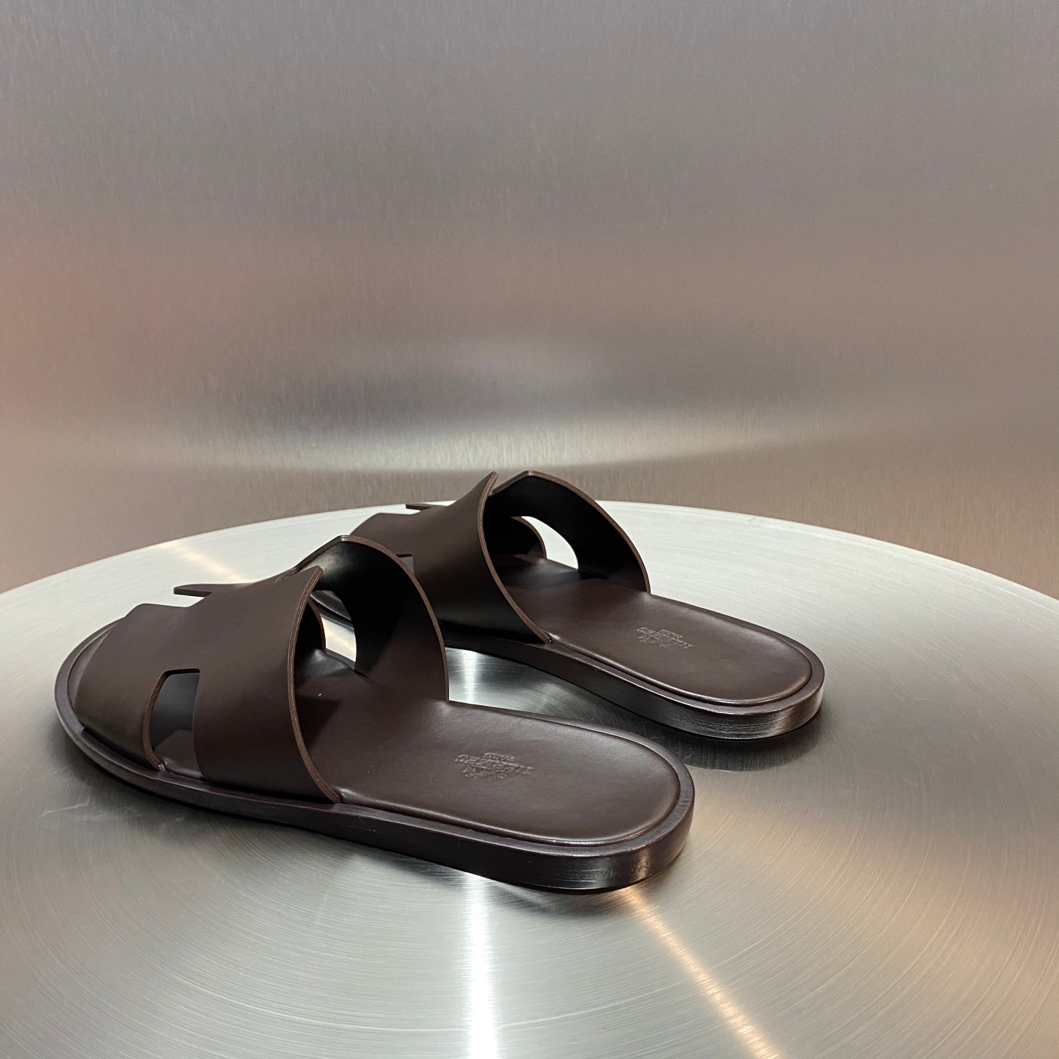 ua H**mes izmir sandal