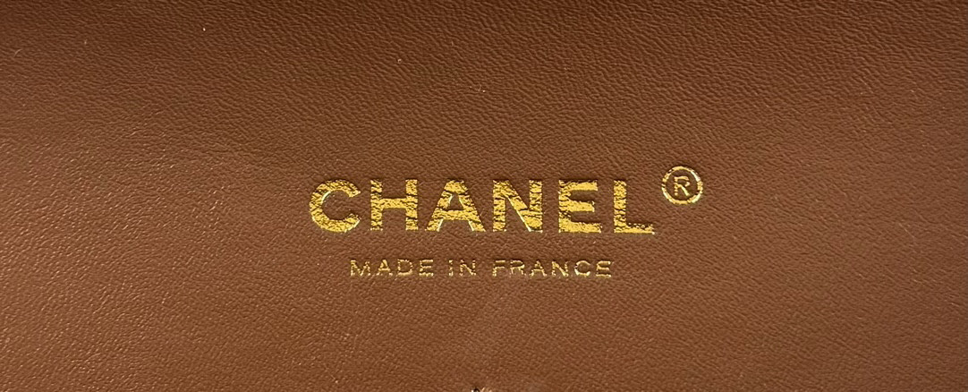 Ch*el mini classic 11.12 handbag 25 15.5 × 25.5 × 6.5 cm