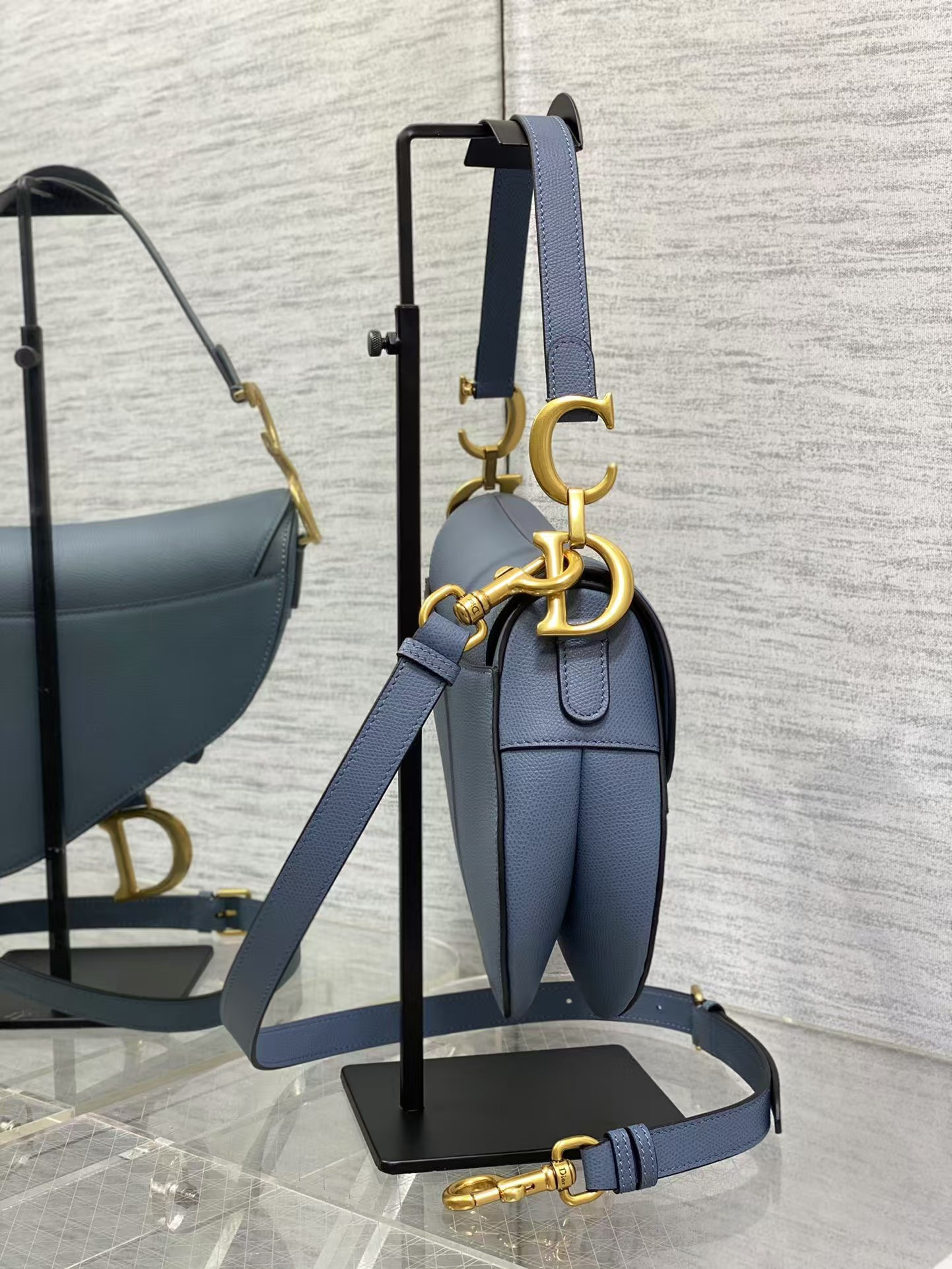 D*or saddle bag calfskin 25.5x20x6.5cm