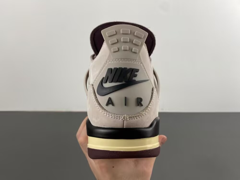 UA Jordan 4 Retro OG SP A Ma Maniére While You Were Sleeping