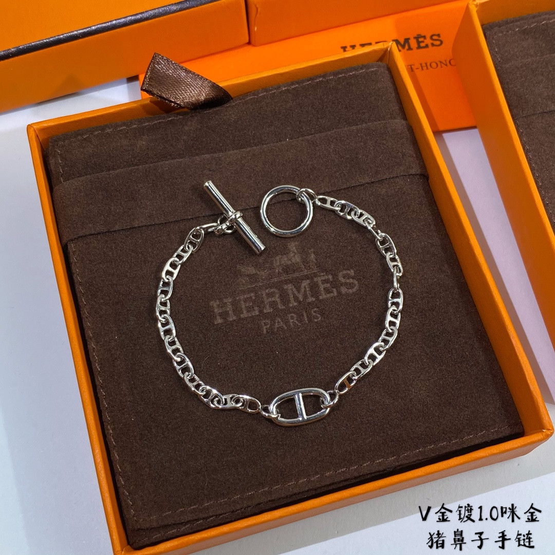 H**mes thick chain pig nose bracelet