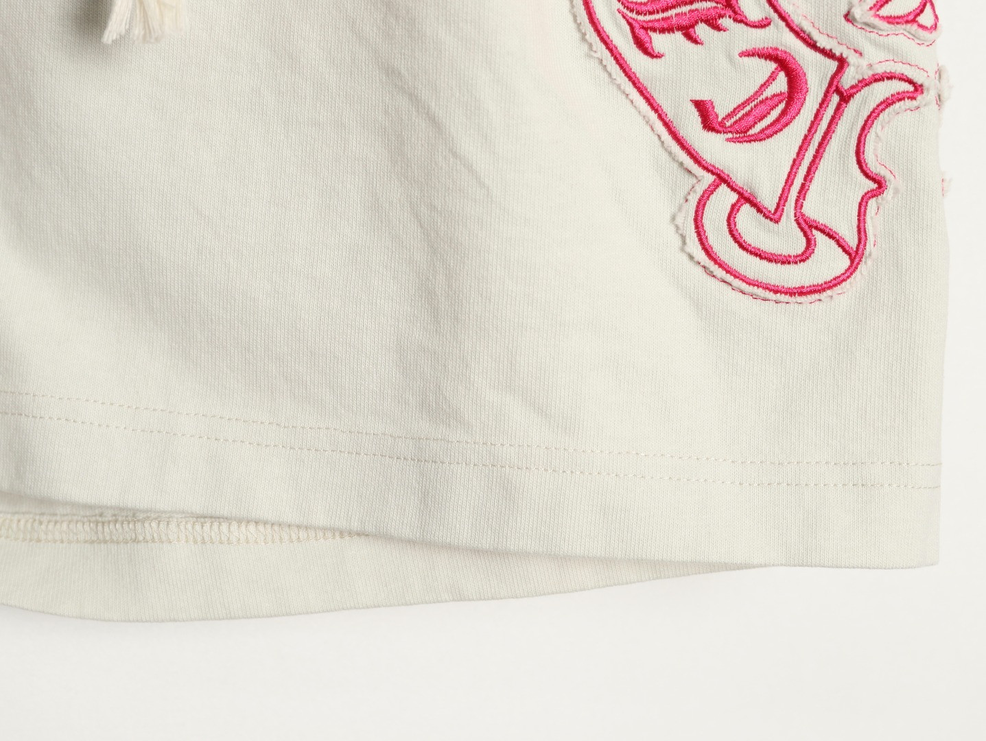 Ch**me He**ts 25ss shorts