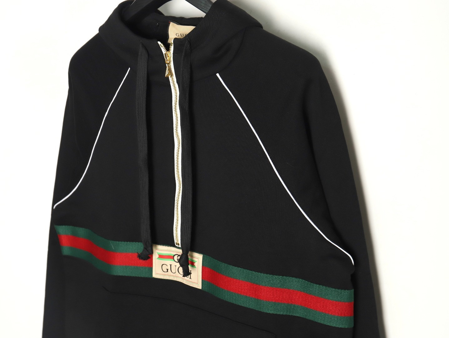 G*u*i hoodies