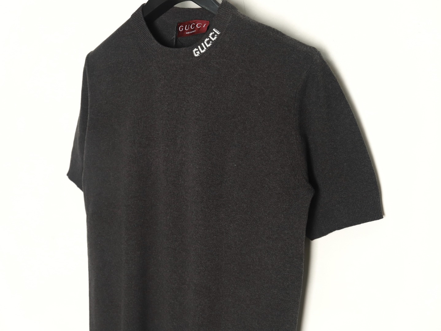 G*u*i guc knitted short-sleeved