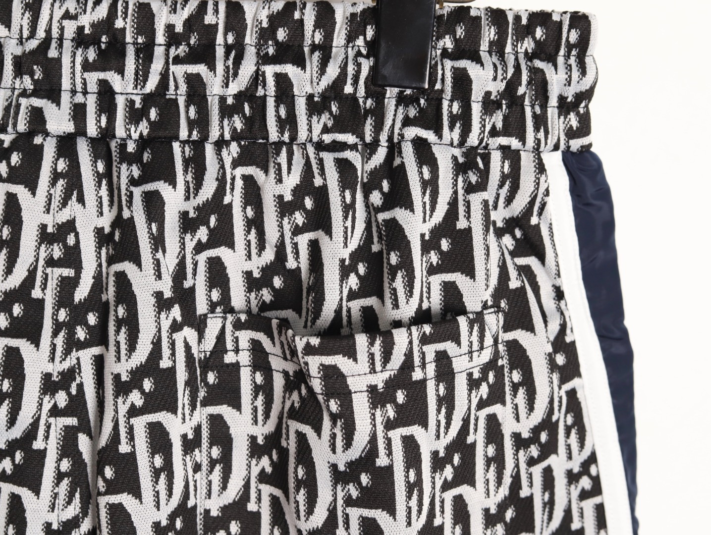D*or 25ss shorts