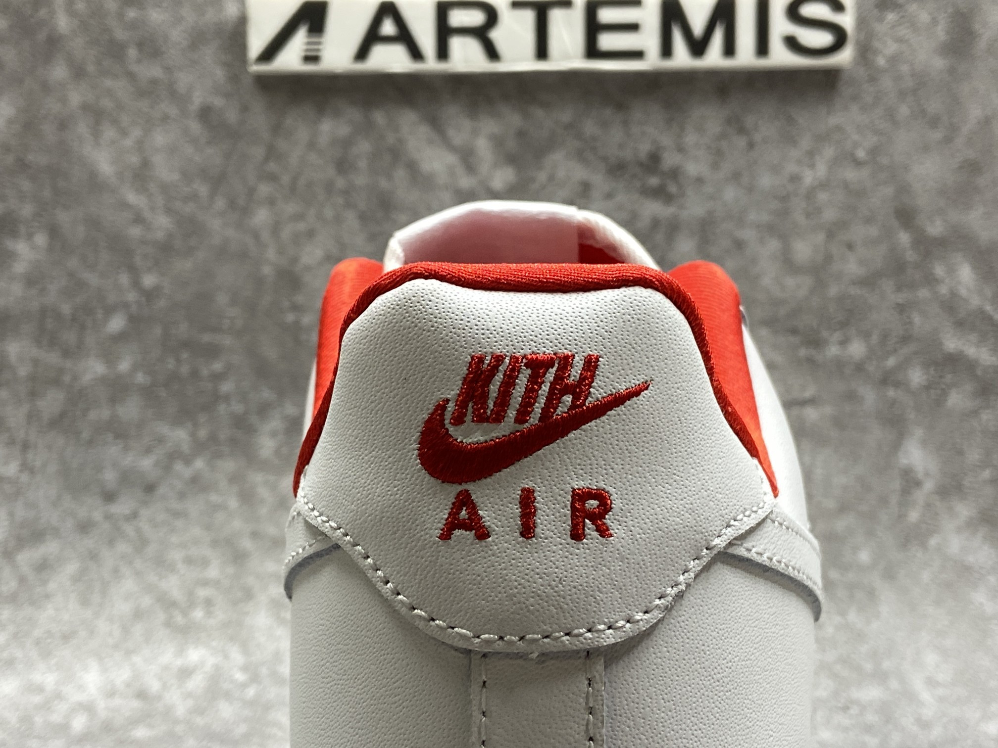 Nike Air Force 1 KITH Red