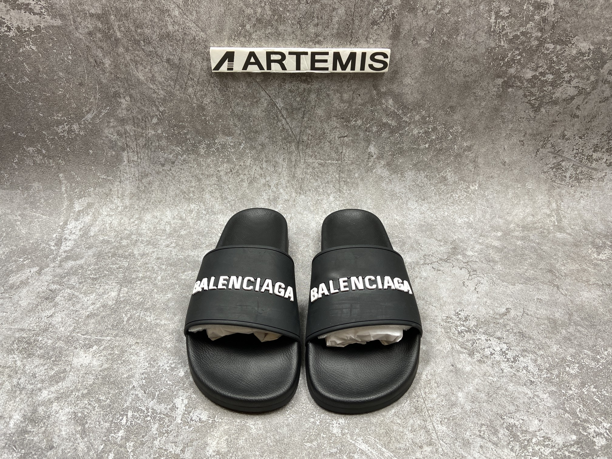 Balenciga Pool Slide Black White