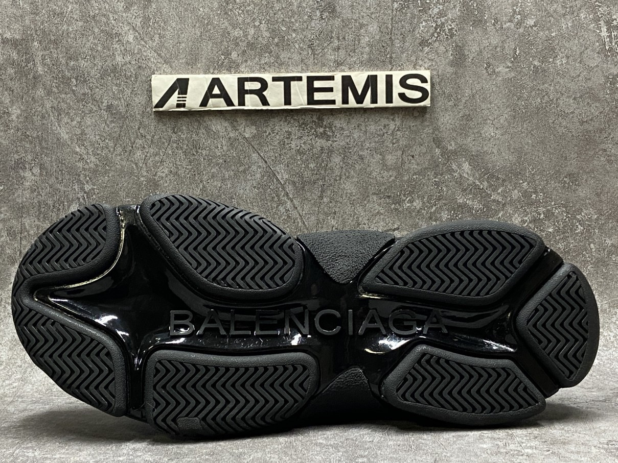 Balenciga Triple S Allover Logo Black Green