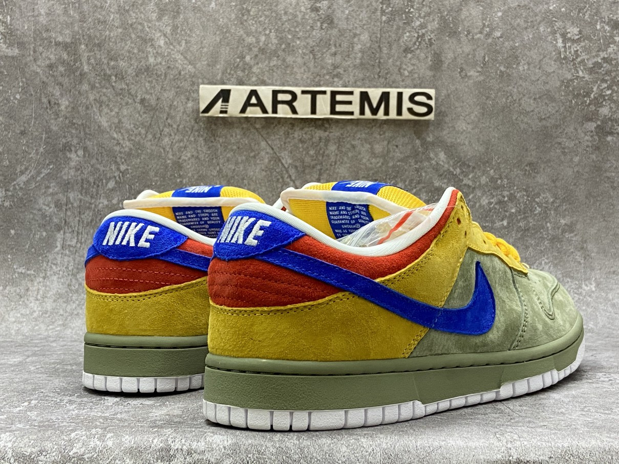 Nike SB Dunk Low Puff N Stuff