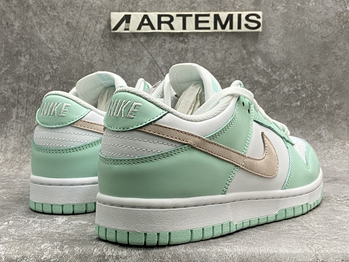 Nike SB Dunk Low Turbo Green