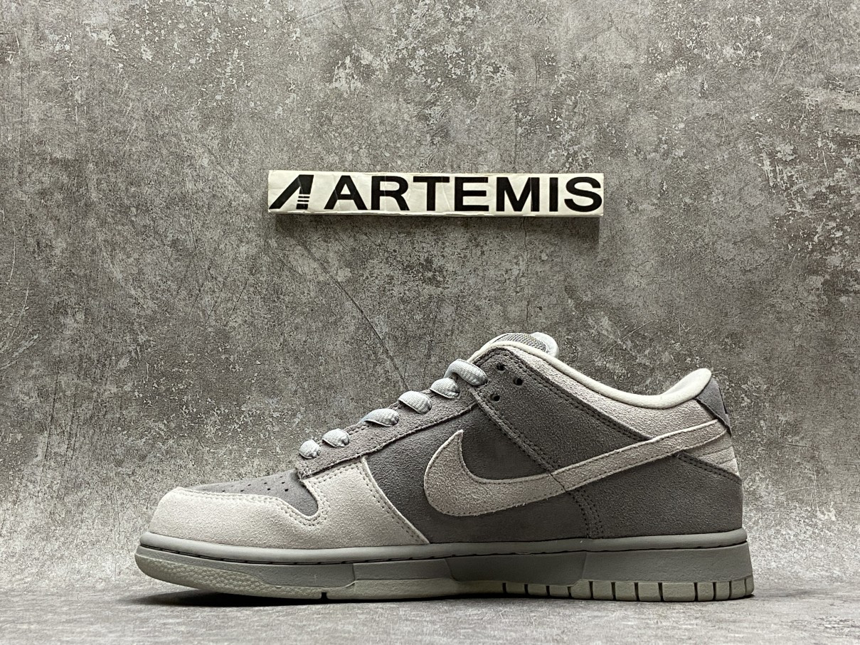 Nike SB Dunk Low London