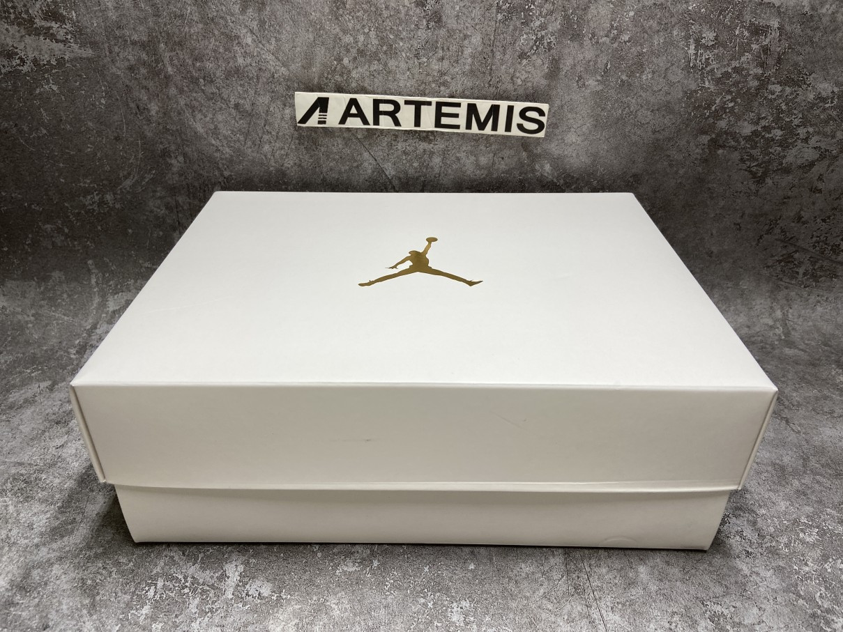 Air Jordan 12 Retro OVO White