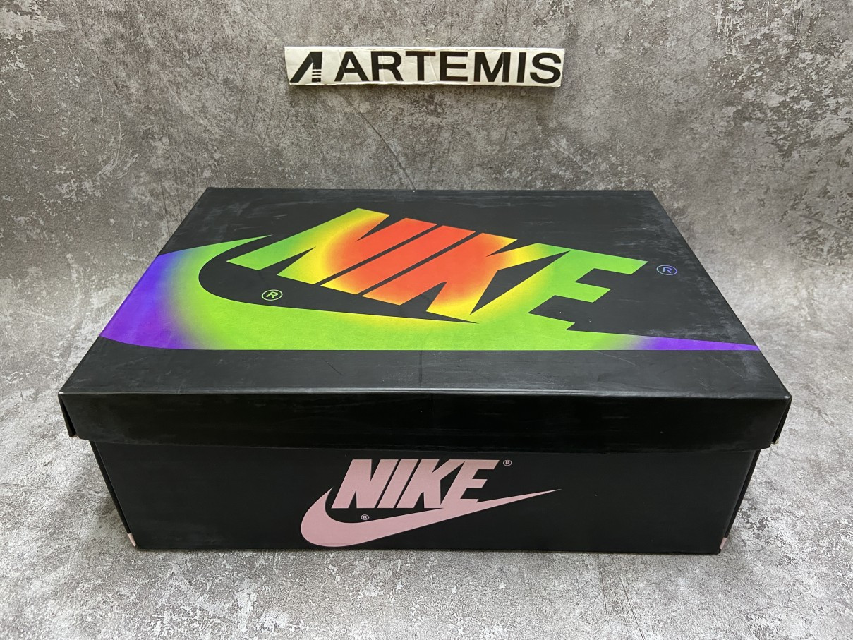 Air Jordan 1 Retro High  X Nike J Balvin