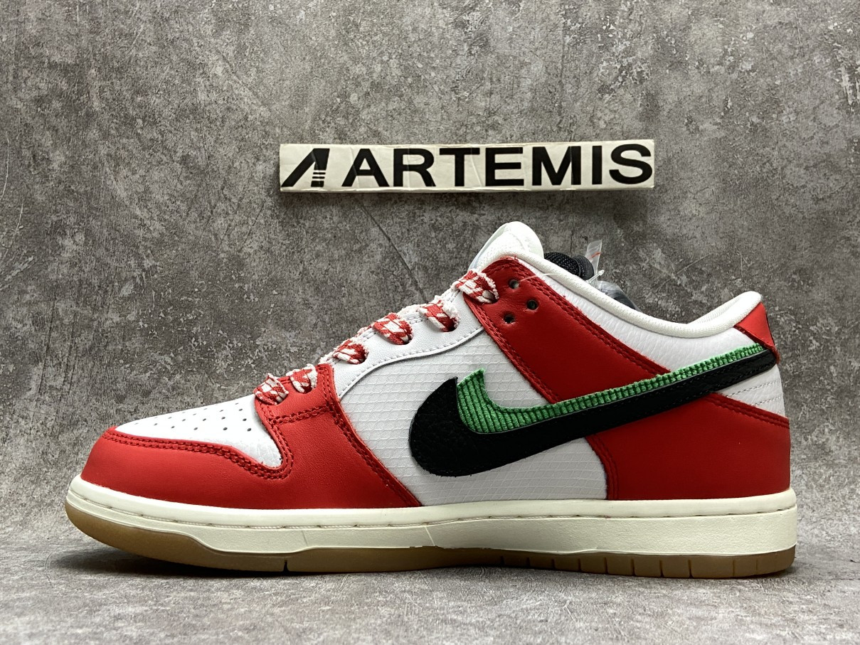 Nike Dunk Low SB x Frame Skate