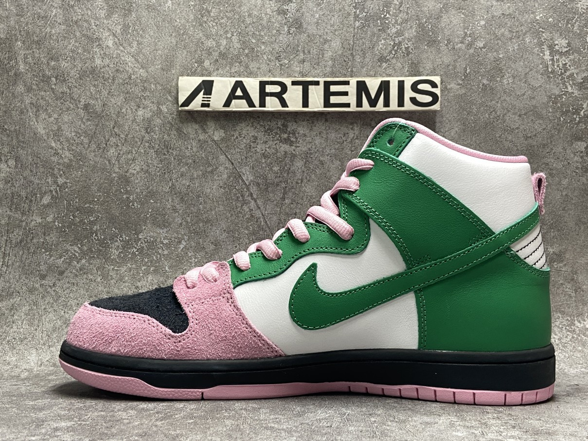 Nike SB Dunk High Invert Celtics