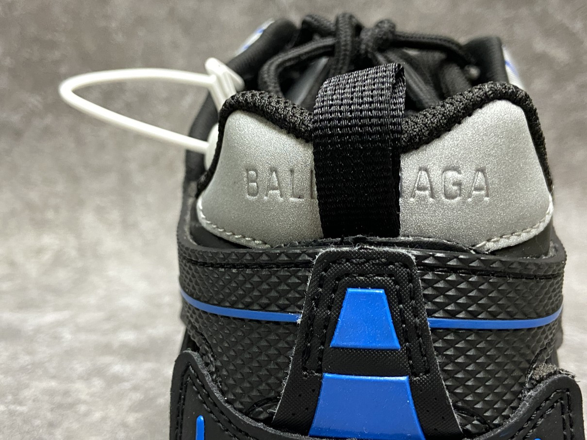 Balenciga Drive Sneaker 