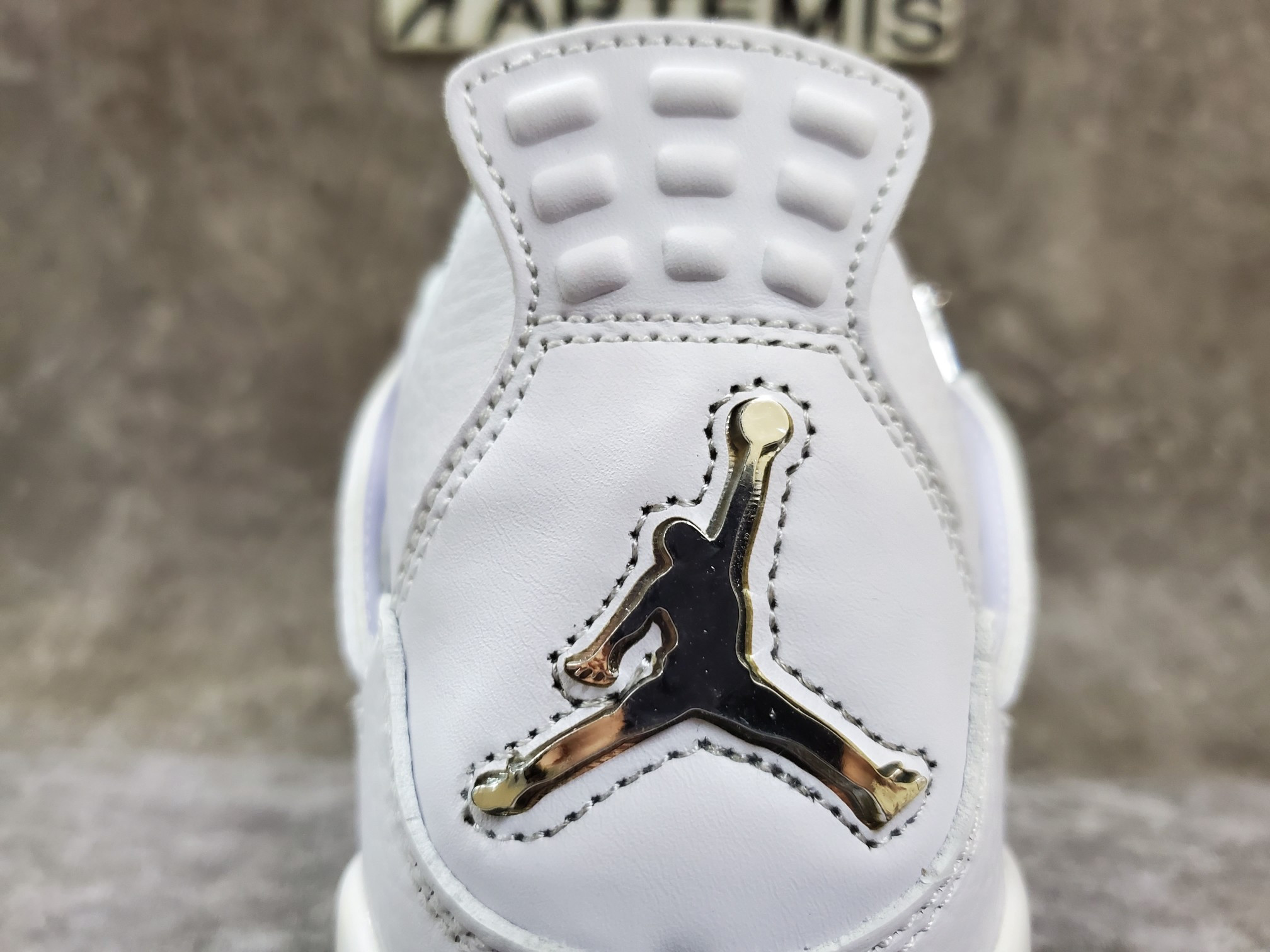 Air Jordan 4 Retro Pure Money 2017