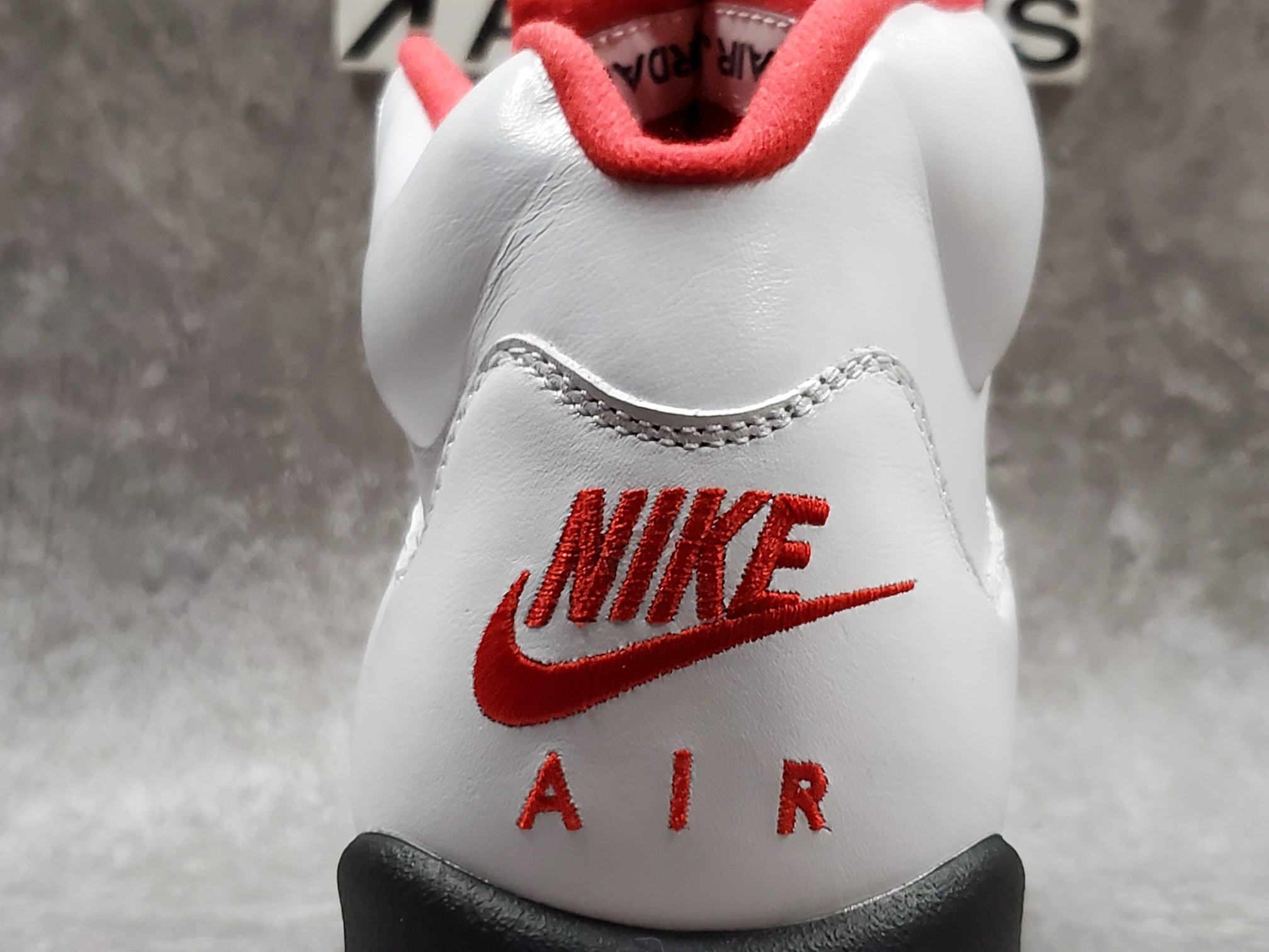 Air Jordan 5 Retro Fire Red Silver Tongue