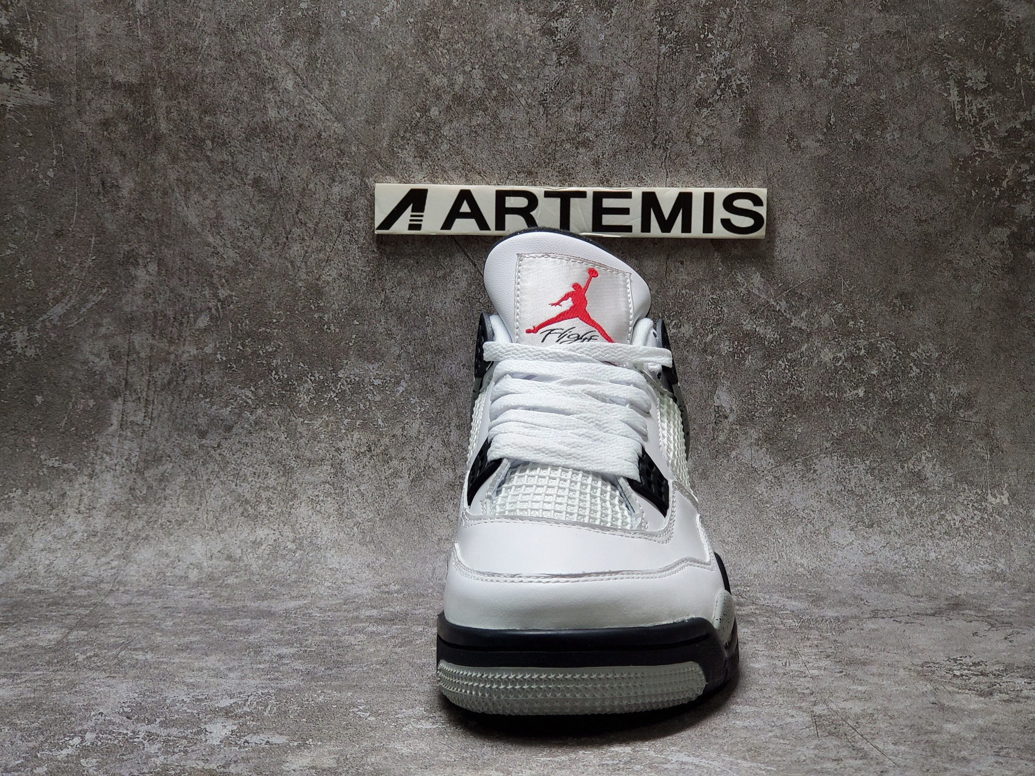 Air Jordan 4 Retro White Cement