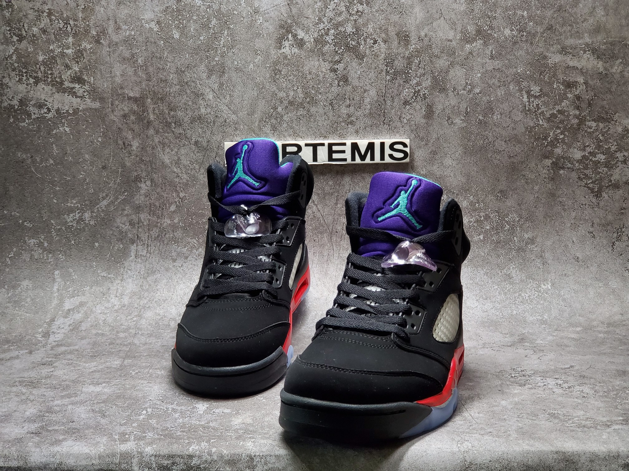 Air Jordan 5 Retro Top 3