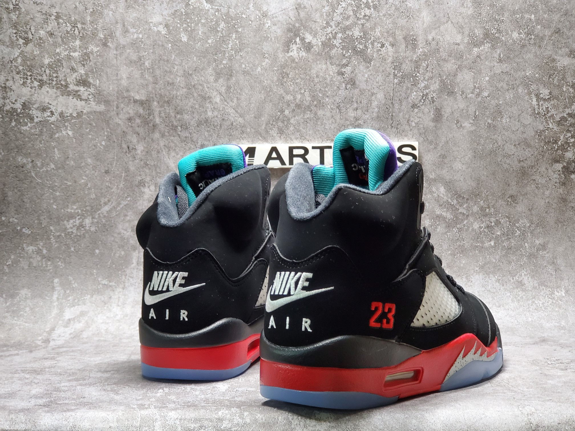Air Jordan 5 Retro Top 3
