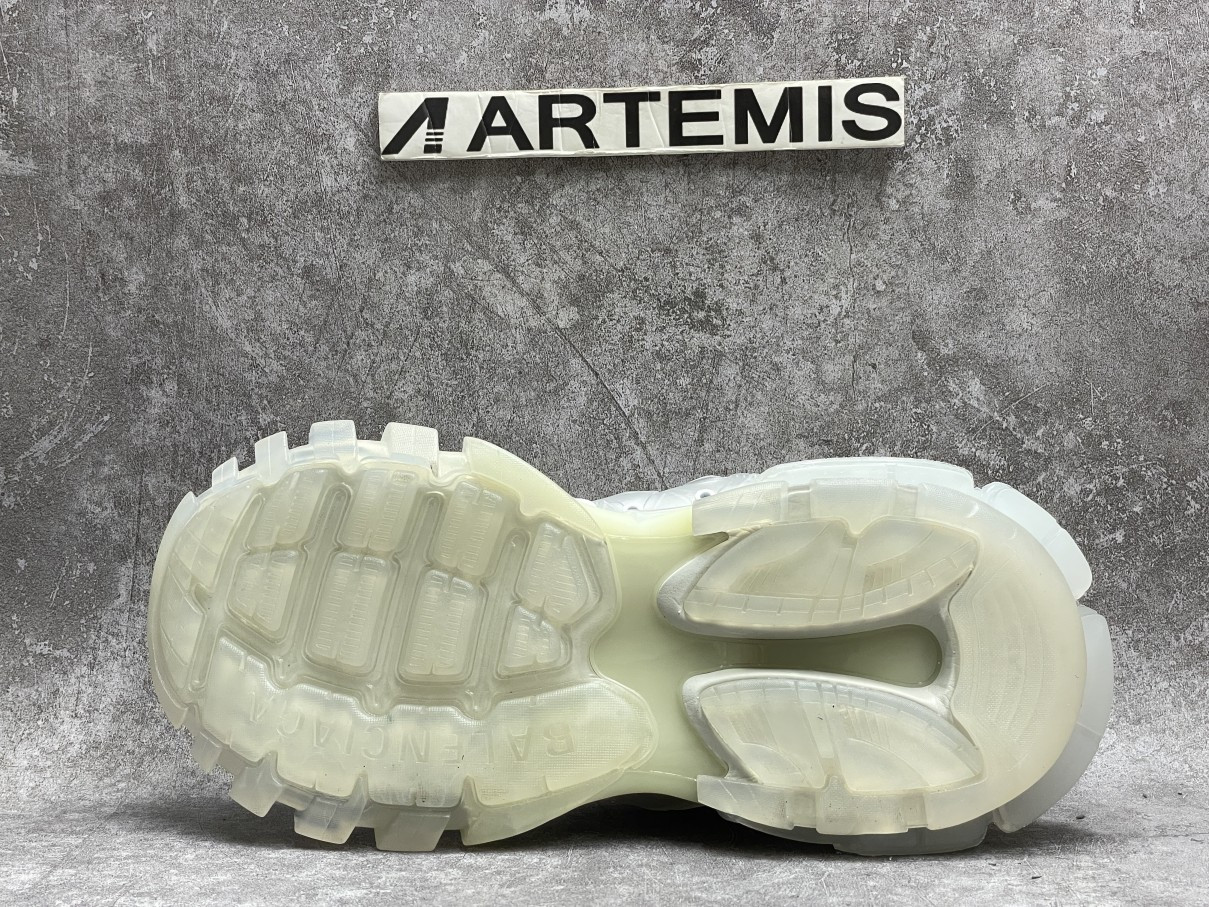 Balenciga Track Clear Sole in White