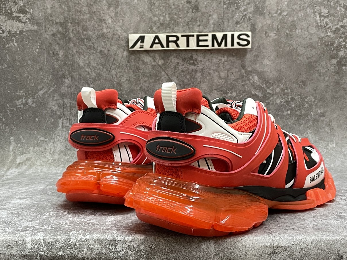Balenciga Track Clear Sole Red