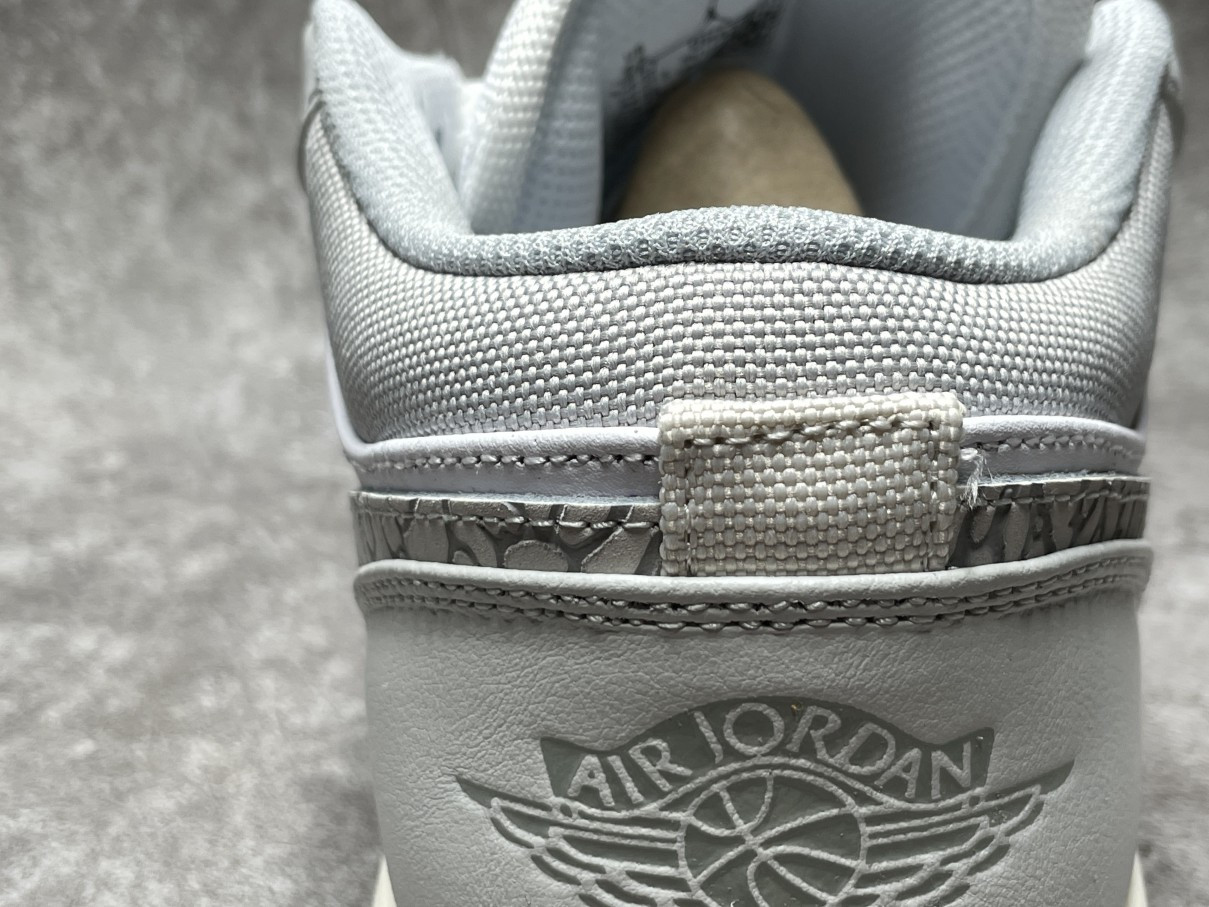 Air Jordan 1 Low PRM Smoke Grey Elephant