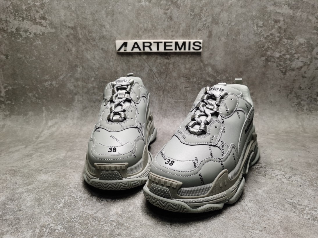 Balenciga Triple S Allover Logo Grey