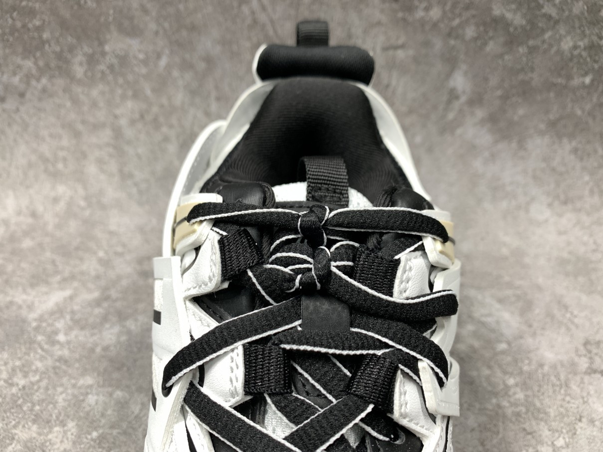 Balenciga Track Sneaker White Black