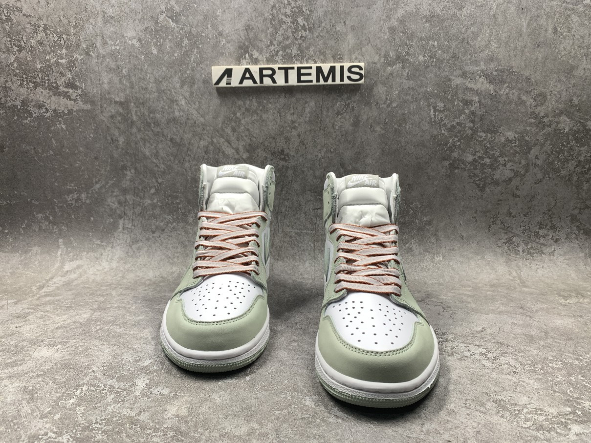 Air Jordan 1 High OG Seafoam