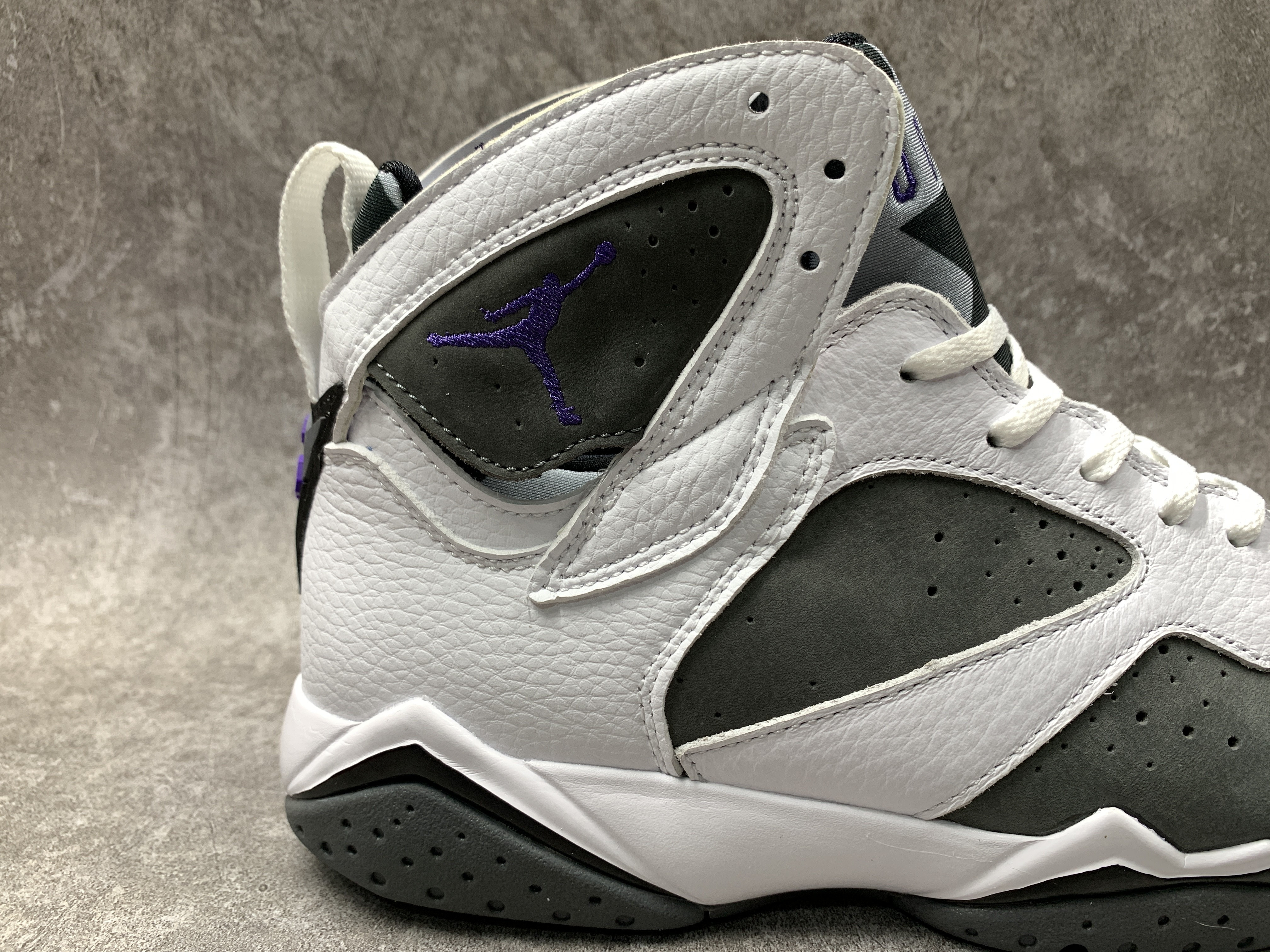 Air Jordan 7 Retro Flint (2021)