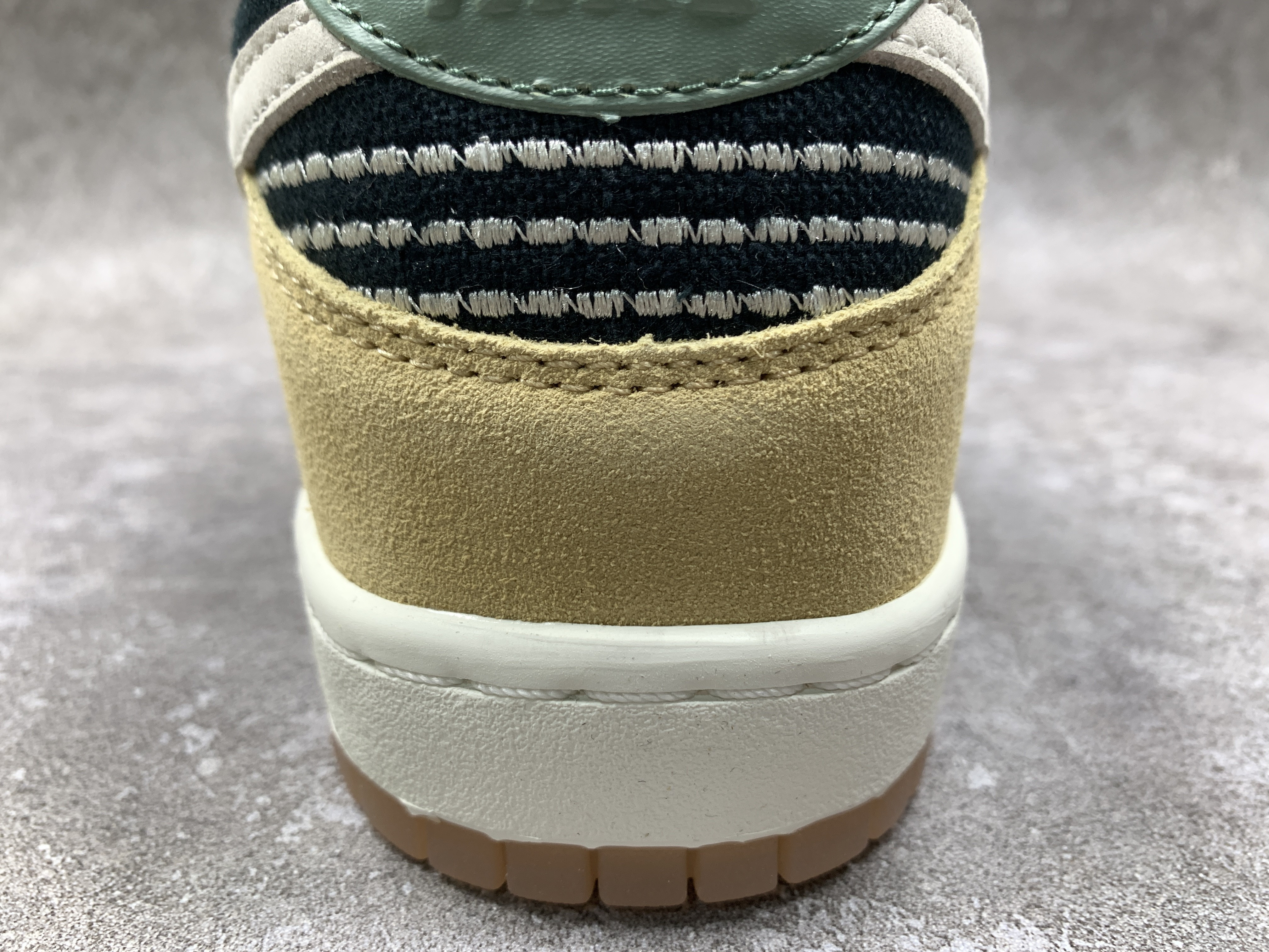 Nike Dunk Low Rooted in Peace
