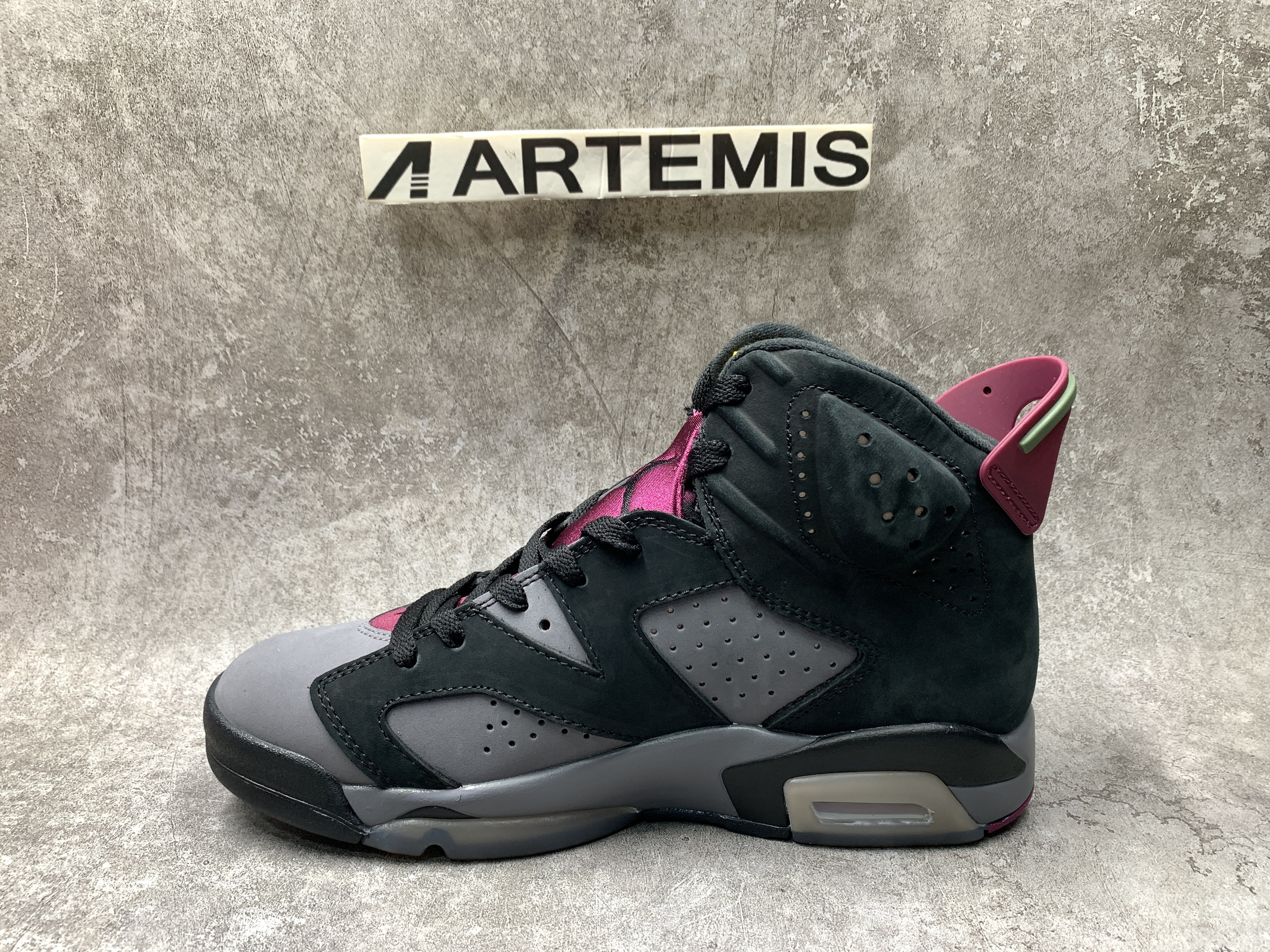 Air Jordan 6 Retro