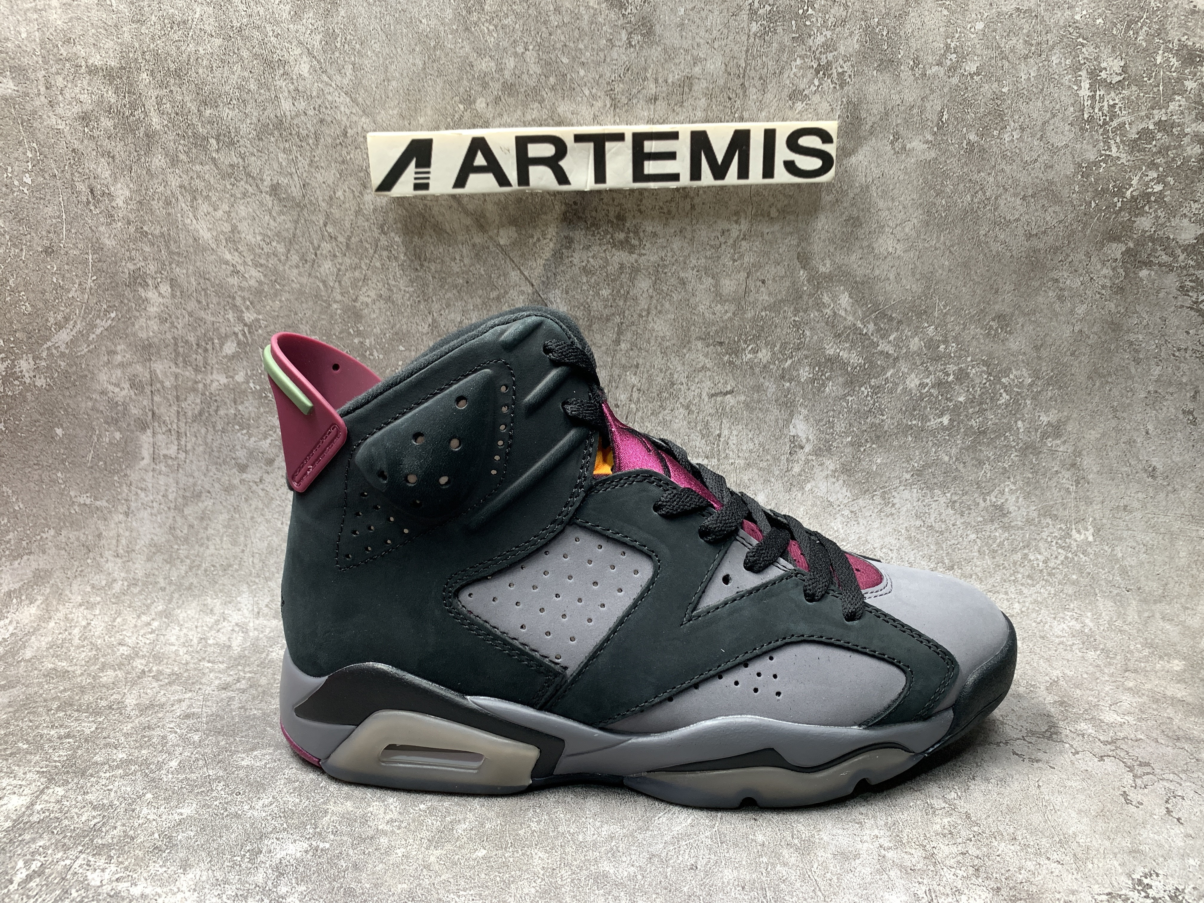 Air Jordan 6 Retro