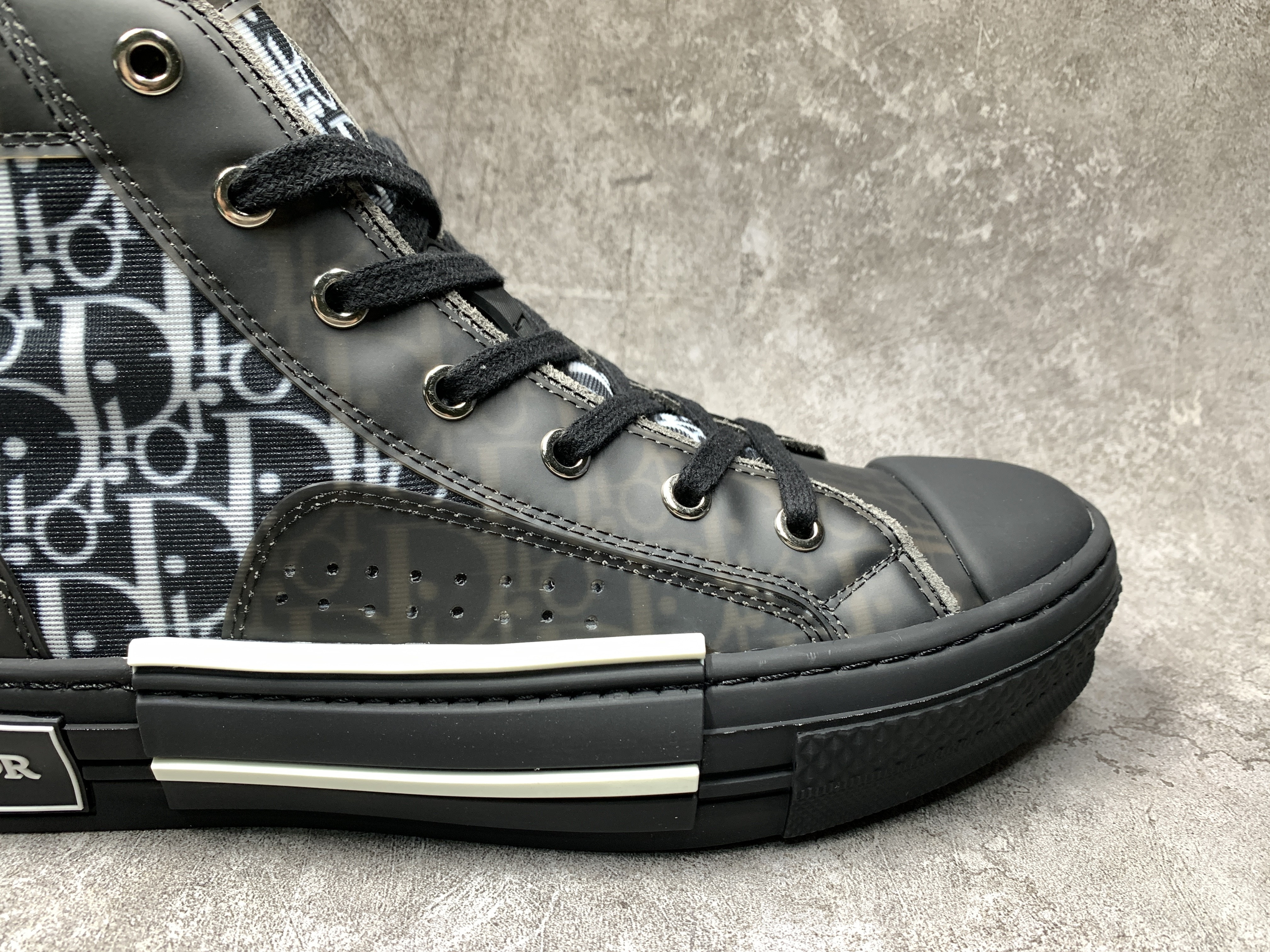 D*or b23 high blue black